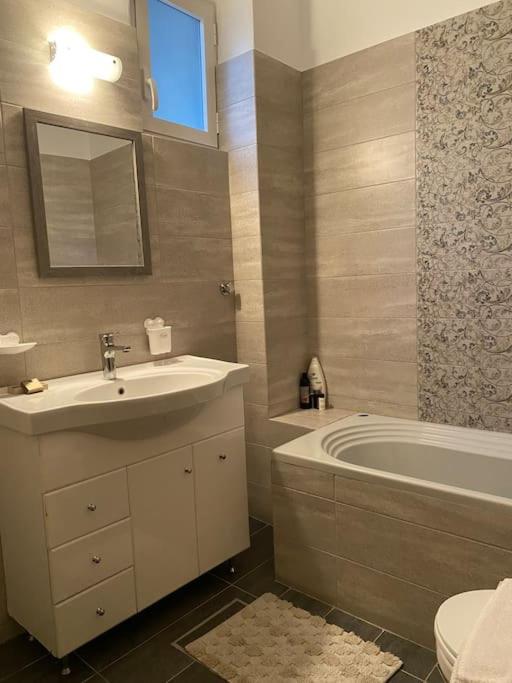 Ds Apartment Athene Buitenkant foto
